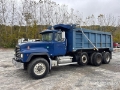 Camion benne Mack RD688S — occasion 2002