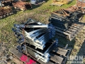 Échafaudage Quantity of (2) Pallets of Outriggers for Scaffold — occasion