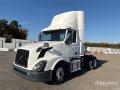 Tracteur routier Volvo VNL42T — occasion 2018