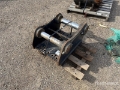 Caterpillar MKD D Link Mounting Bracket — occasion
