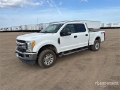 Fourgon utilitaire Ford F-250 XLT 4x4 Crew Cab Pickup — occasion 2017