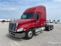 Tracteur routier Freightliner Cascadia 125 6x4 T/A Sleeper — occasion 2011