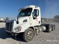 Tracteur routier Freightliner Cascadia 113 — occasion 2015