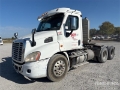 Tracteur routier Freightliner Cascadia 113 — occasion 2015