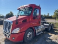Tracteur routier Freightliner Cascadia 113 — occasion 2015