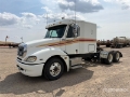 Tracteur routier Freightliner Columbia 120 — occasion 2005