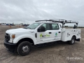 Utilitaire benne Ford F-350 XL 4x4 Crew Cab Utility — occasion 2021