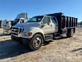 Camion benne Ford F-650 4x2 Crew Cab S/A Dump — occasion 2011