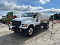 Camion citerne Ford F-650 4x2 Water (Inoperable) — occasion 2000
