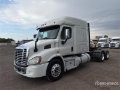 Tracteur routier Freightliner Cascadia 113 — occasion 2015