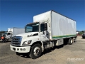 Camion fourgon Hino 268 — occasion 2015