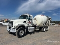 Camion malaxeur Mack GU713 — occasion 2013
