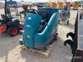Remorque agricole Tenant T16 Ride-On Floor Scrubber — occasion 2008