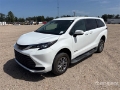 Voiture Toyota Sienna Hybrid Minivan — occasion 2024