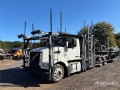 Camion porte-engins Volvo VAH — occasion 2015