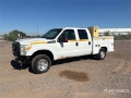 Utilitaire benne Ford F-250 XL 4x4 Crew Cab Utility — occasion 2013