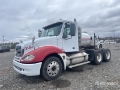 Tracteur routier Freightliner Columbia 120 6x4 T/A Day Cab — occasion 2005