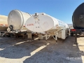 Remorque citerne Heil 5000 gal T/A Tanker — occasion 1966