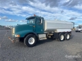 Camion citerne International 9200 — occasion 1995