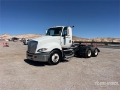 Tracteur routier International Prostar LF627 — occasion 2014