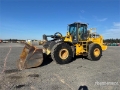 Chargeuse sur pneus John Deere 824J — occasion 2006, 13 502 h