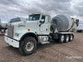 Camion malaxeur Kenworth W900 10x4 Mixer — occasion 2015