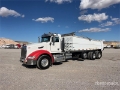 Camion benne Peterbilt 386 8x4 Tri/A Dump — occasion 2012