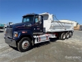 Camion benne Western Star 4700 8x4 Tri/A Dump — occasion 2019