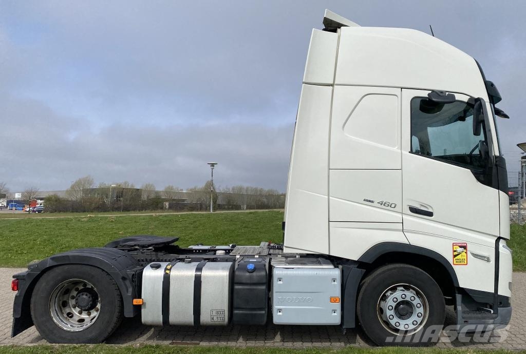 Volvo Vehicle Tractor 4x2 Standard Prime Movers