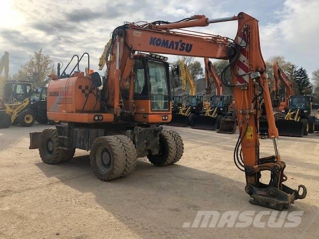 Komatsu PW148-10 Pelle sur pneus