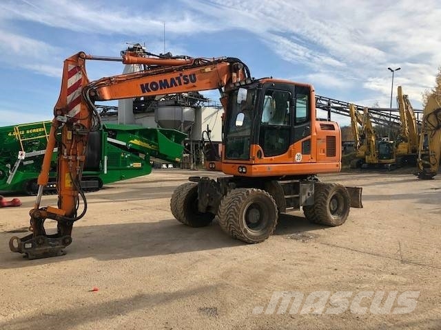 Komatsu PW148-10 Pelle sur pneus
