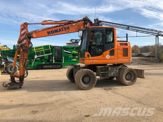Komatsu PW148-10 Pelle sur pneus