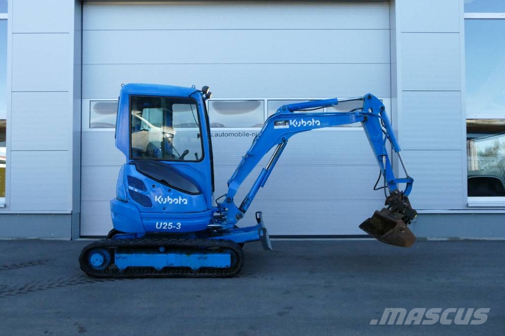 Kubota U 25-3 Mini pelle < 7t