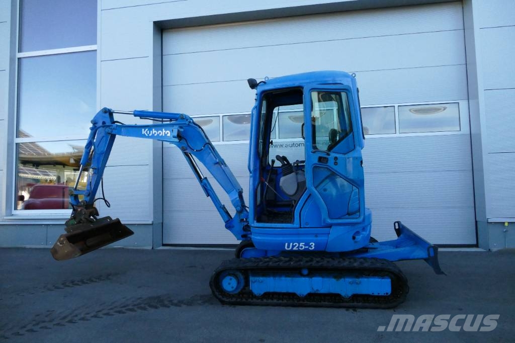 Kubota U 25-3 Mini pelle < 7t
