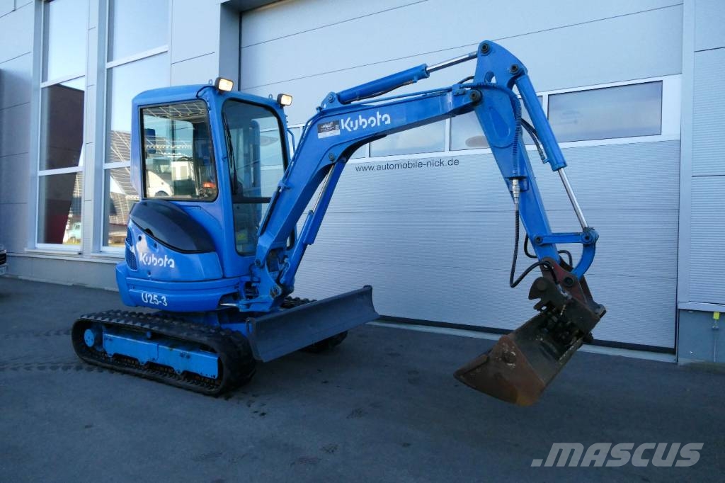 Kubota U 25-3 Mini pelle < 7t