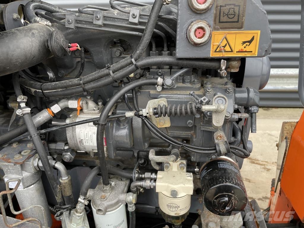 Hamm HD 14 VV مداحل ثنائية الاسطوانة