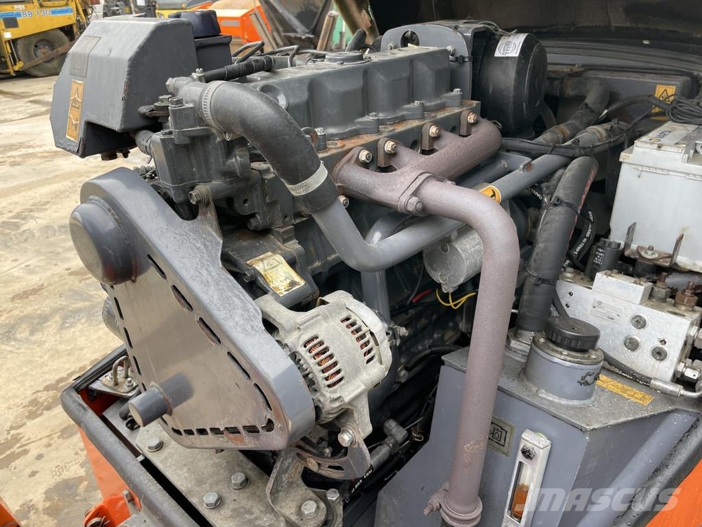 Hamm HD 14 VV مداحل ثنائية الاسطوانة