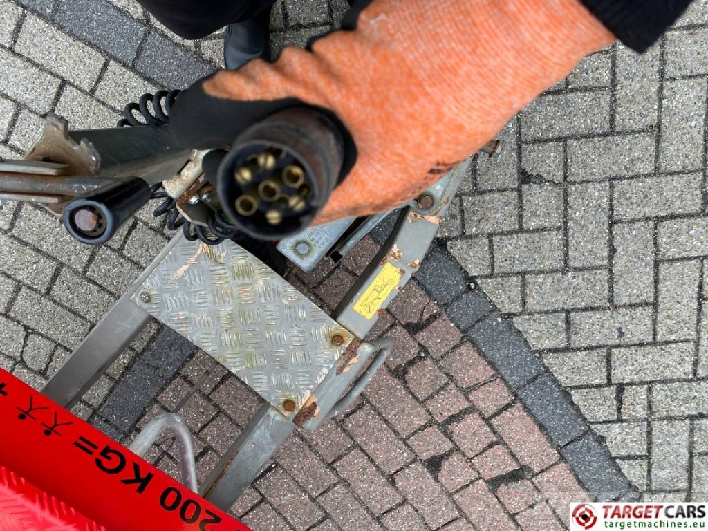Omme 1830EBZX Articulated Electric Tow Boom Lift 1830cm Trailermonterede lifte