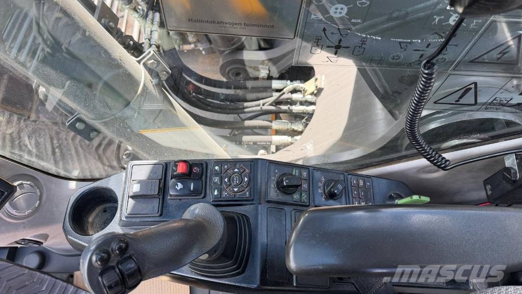 Volvo EC 220 EL + ENGCON Excavadoras de cadenas
