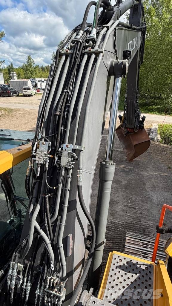 Volvo EC 220 EL + ENGCON Excavadoras de cadenas