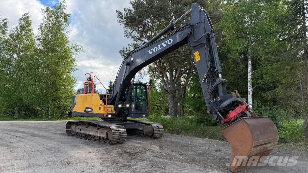 Volvo EC 220 EL + ENGCON Excavadoras de cadenas