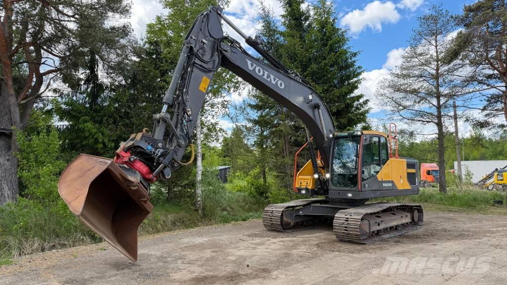 Volvo EC 220 EL + ENGCON Excavadoras de cadenas