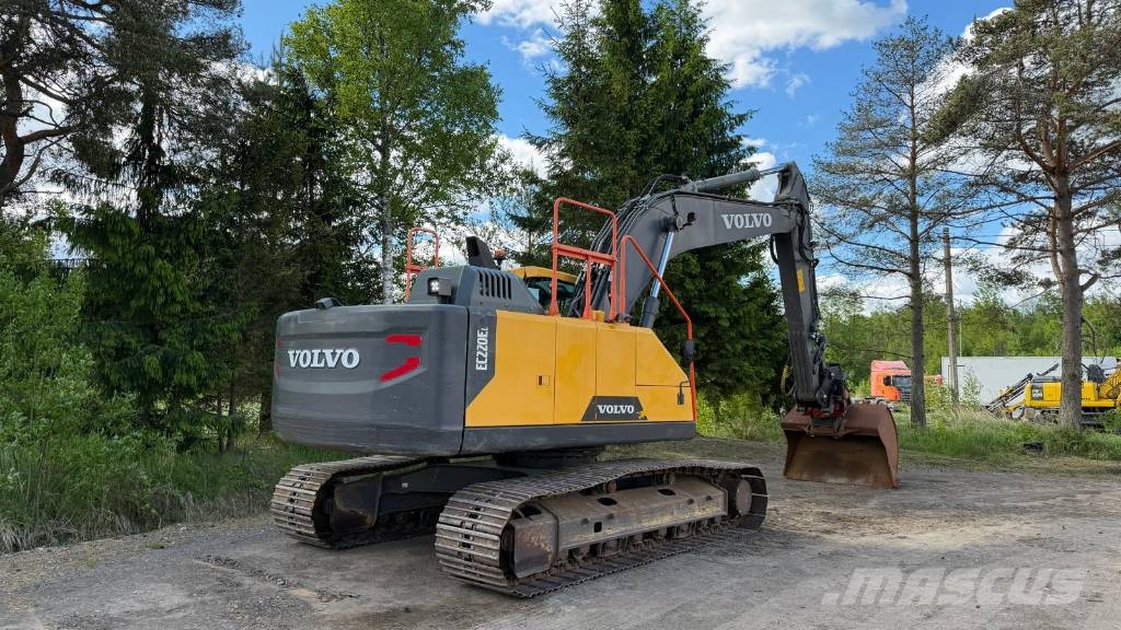 Volvo EC 220 EL + ENGCON Excavadoras de cadenas