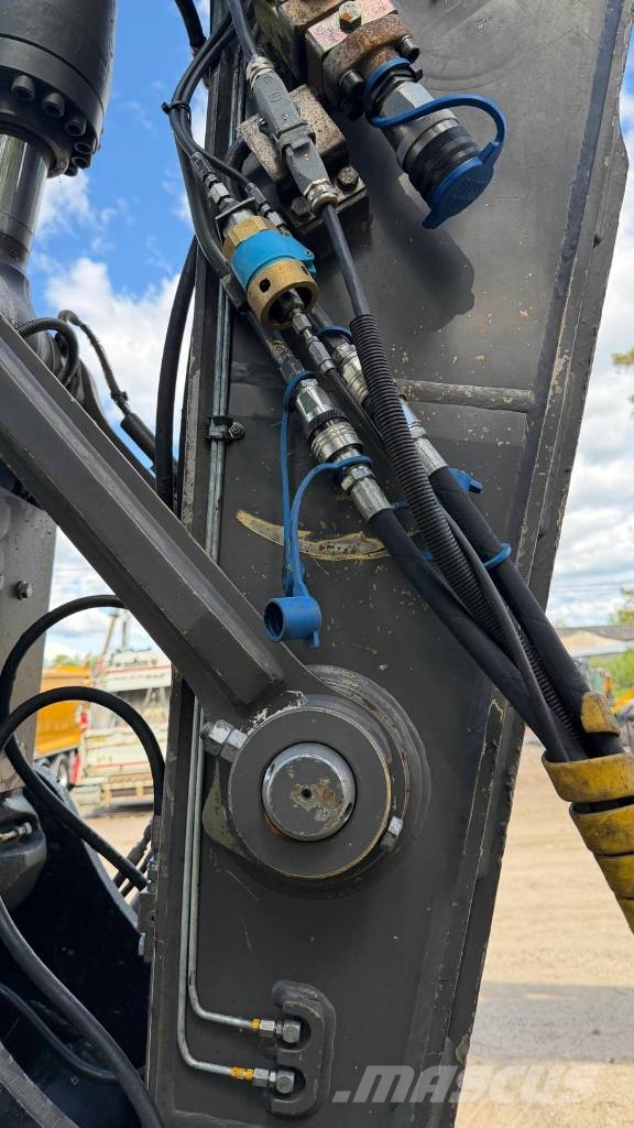 Volvo EC 220 EL + ENGCON Excavadoras de cadenas