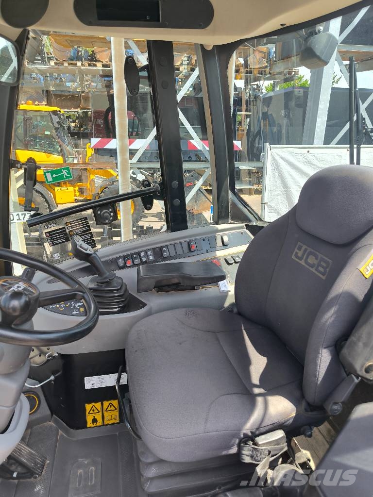 JCB 409 لوادر بعجل