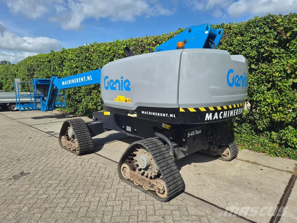 Genie S-45XC TRAX Telescoophoogwerkers