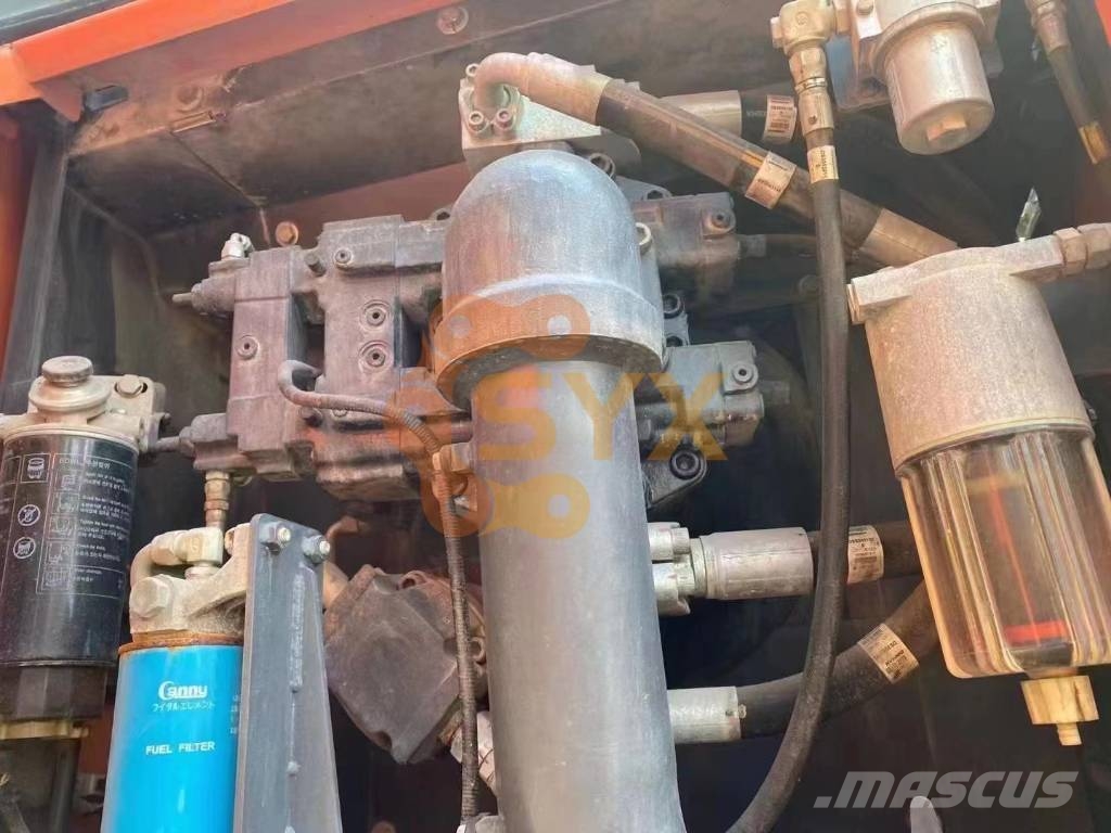 Doosan DX 530 LC 履带挖掘机