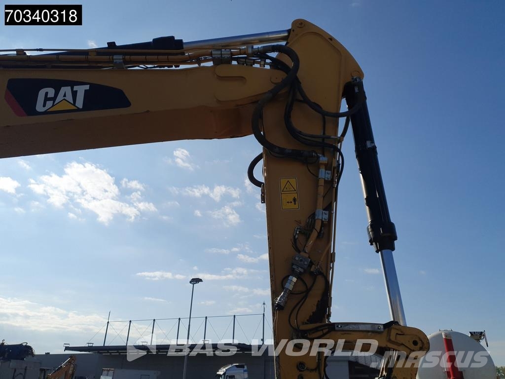 CAT 352 F Rupsgraafmachines