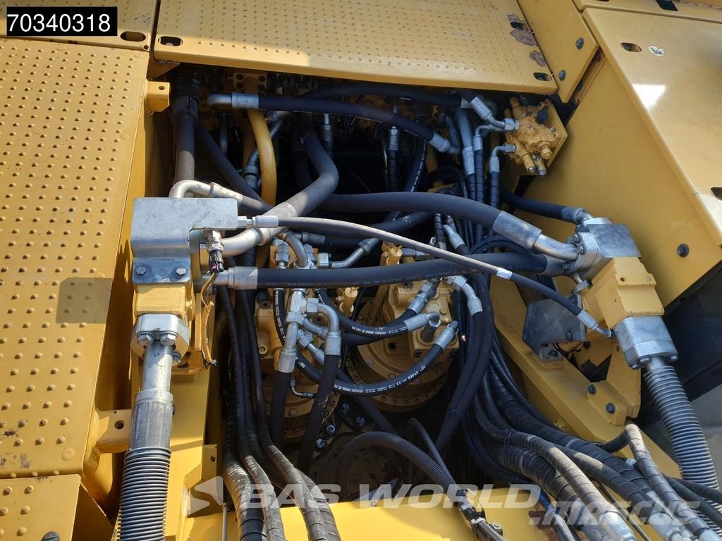 CAT 352 F Rupsgraafmachines