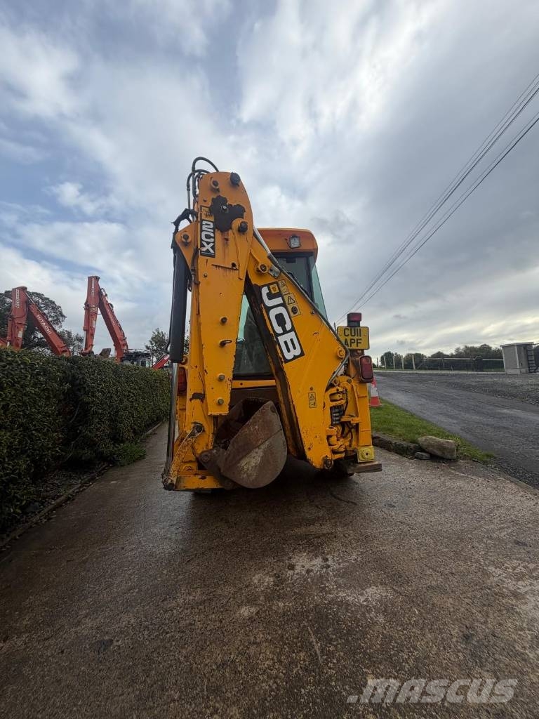 JCB 2 CX Streetmaster Tractopelle
